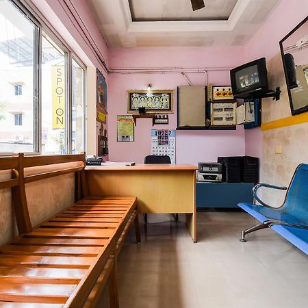 Hotel O K.S.Lodge Tribhuvanam Экстерьер фото