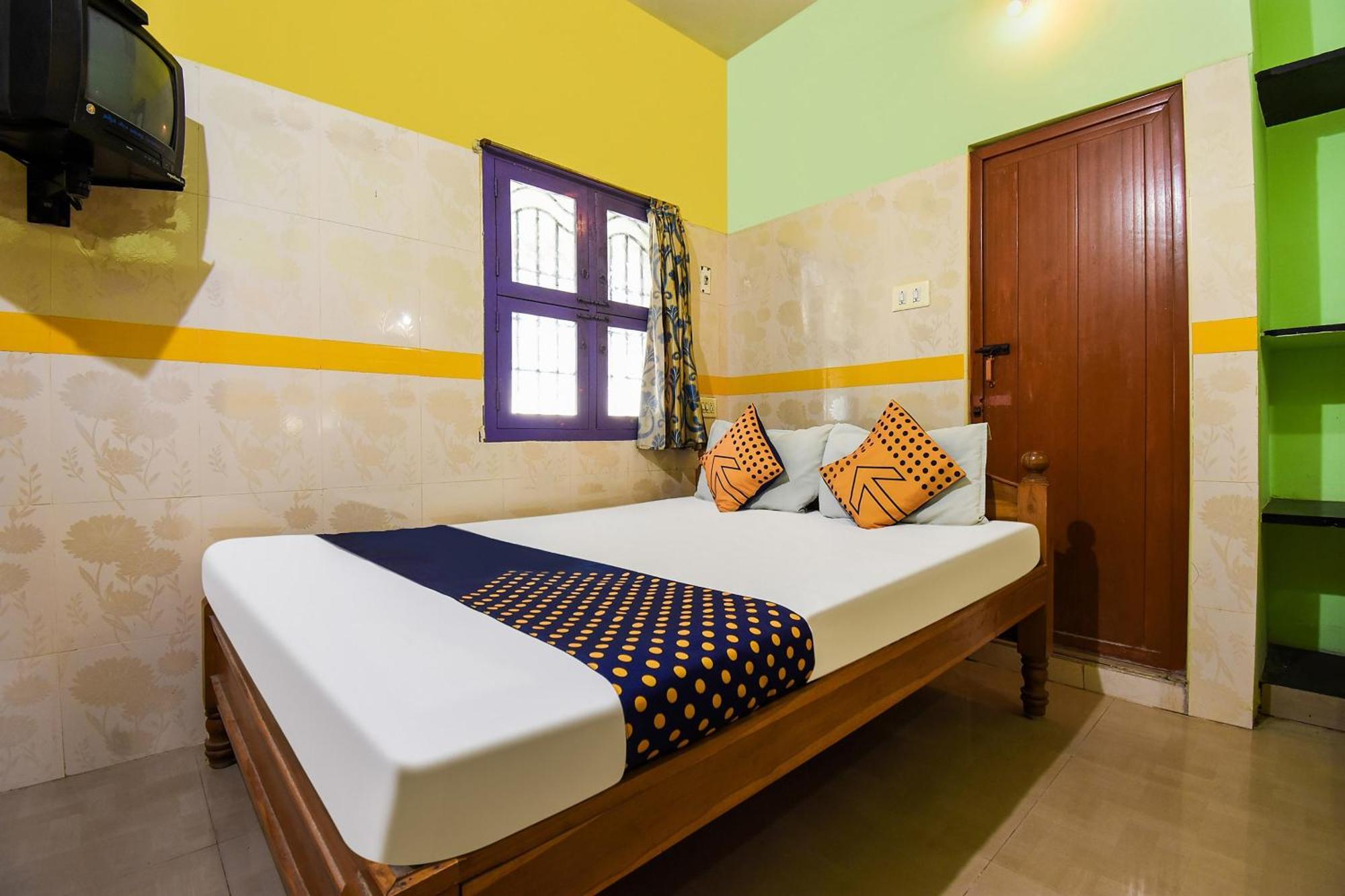 Hotel O K.S.Lodge Tribhuvanam Экстерьер фото